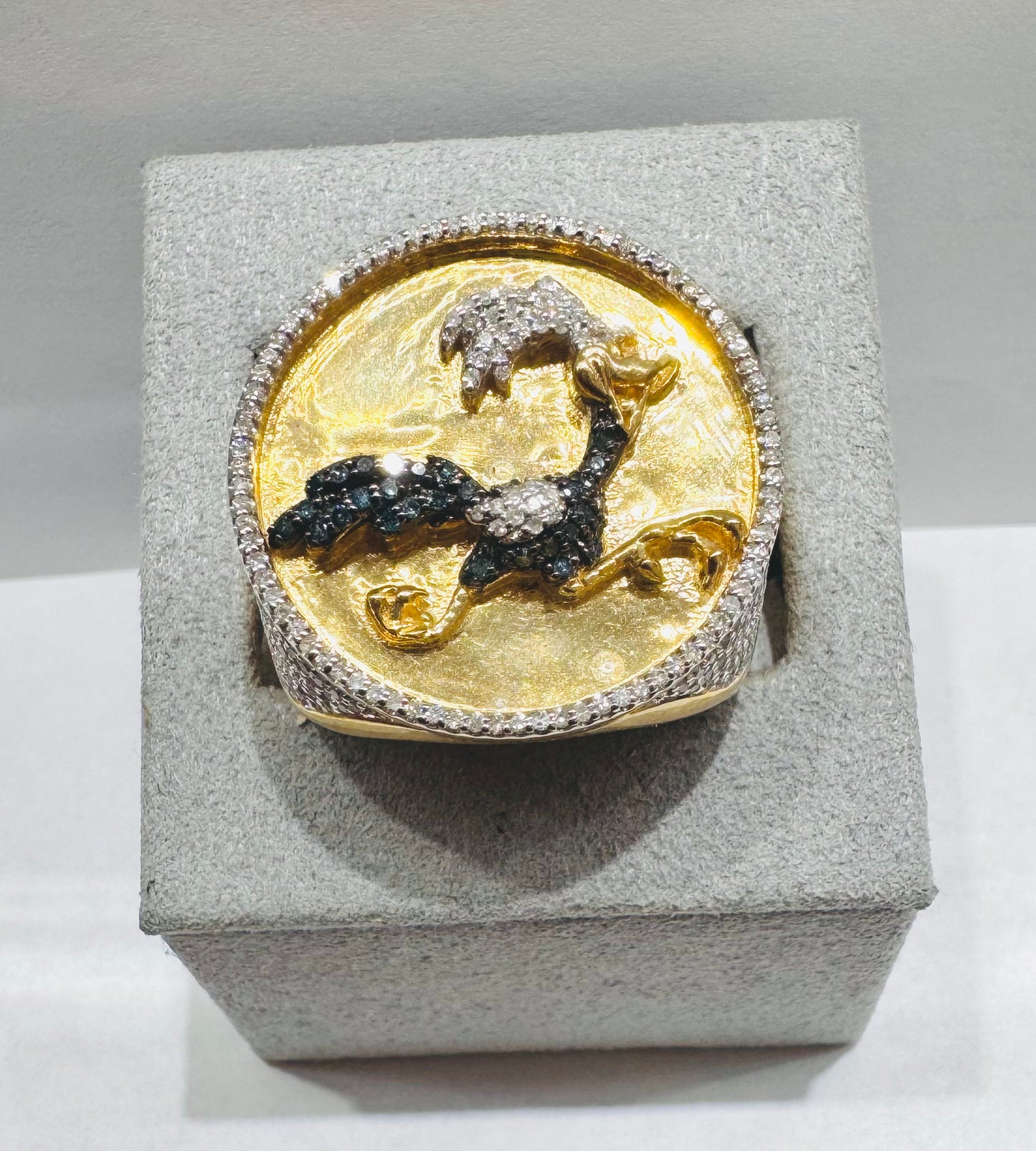 10K GOLD MEN’S NATURAL DIAMOND “ROAD RUNNER” RING 1.00CT, SIZE: 10.5