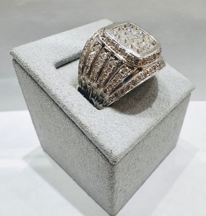 18K WHITE GOLD MEN’S NATURAL DIAMOND RING 3.62CT, SIZE: 9