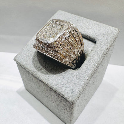 18K WHITE GOLD MEN’S NATURAL DIAMOND RING 3.62CT, SIZE: 9
