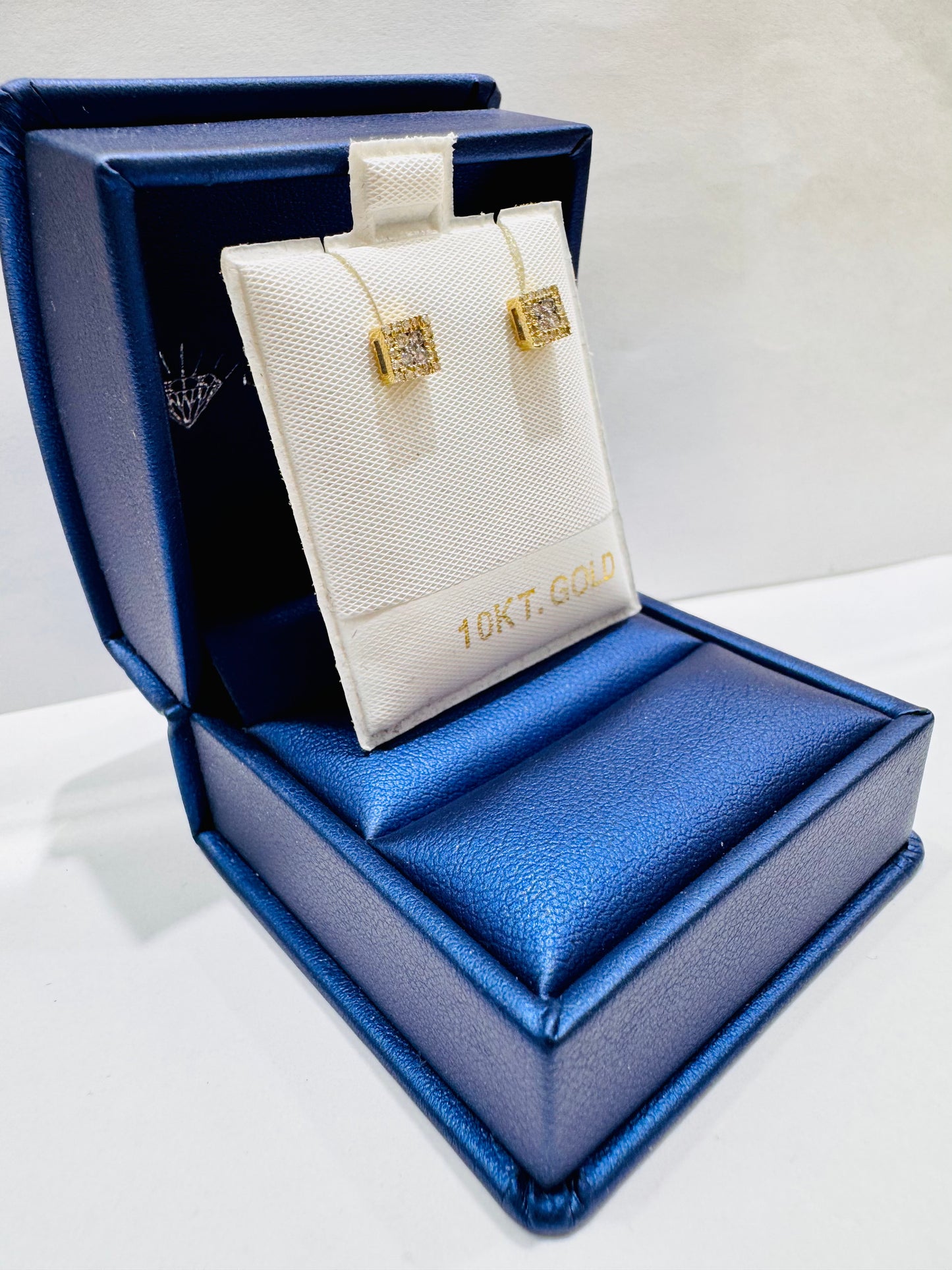 10K GOLD NATURAL DIAMOND SQUARE SHAPED EARRINGS 0.18CT