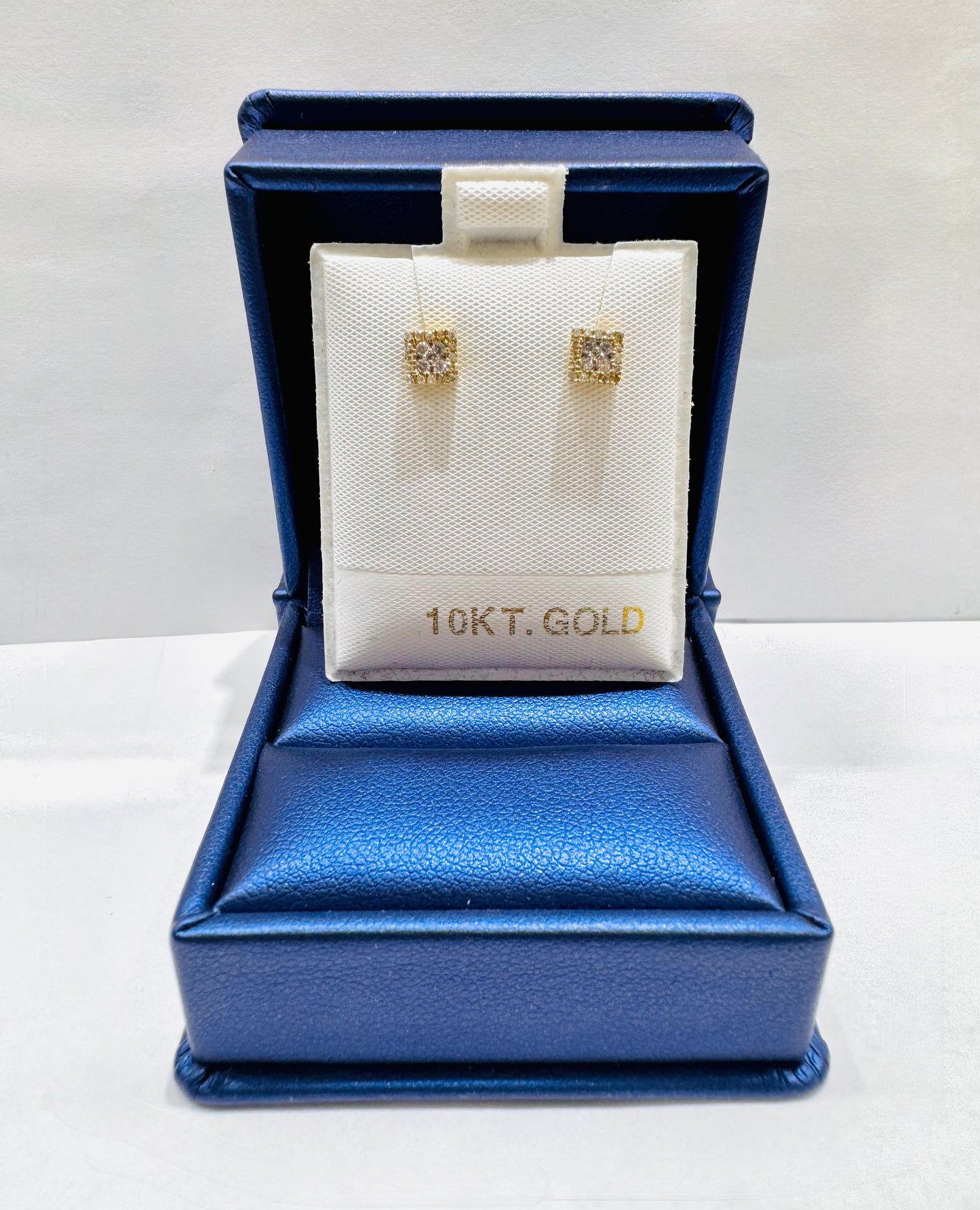 10K GOLD NATURAL DIAMOND SQUARE SHAPED EARRINGS 0.18CT