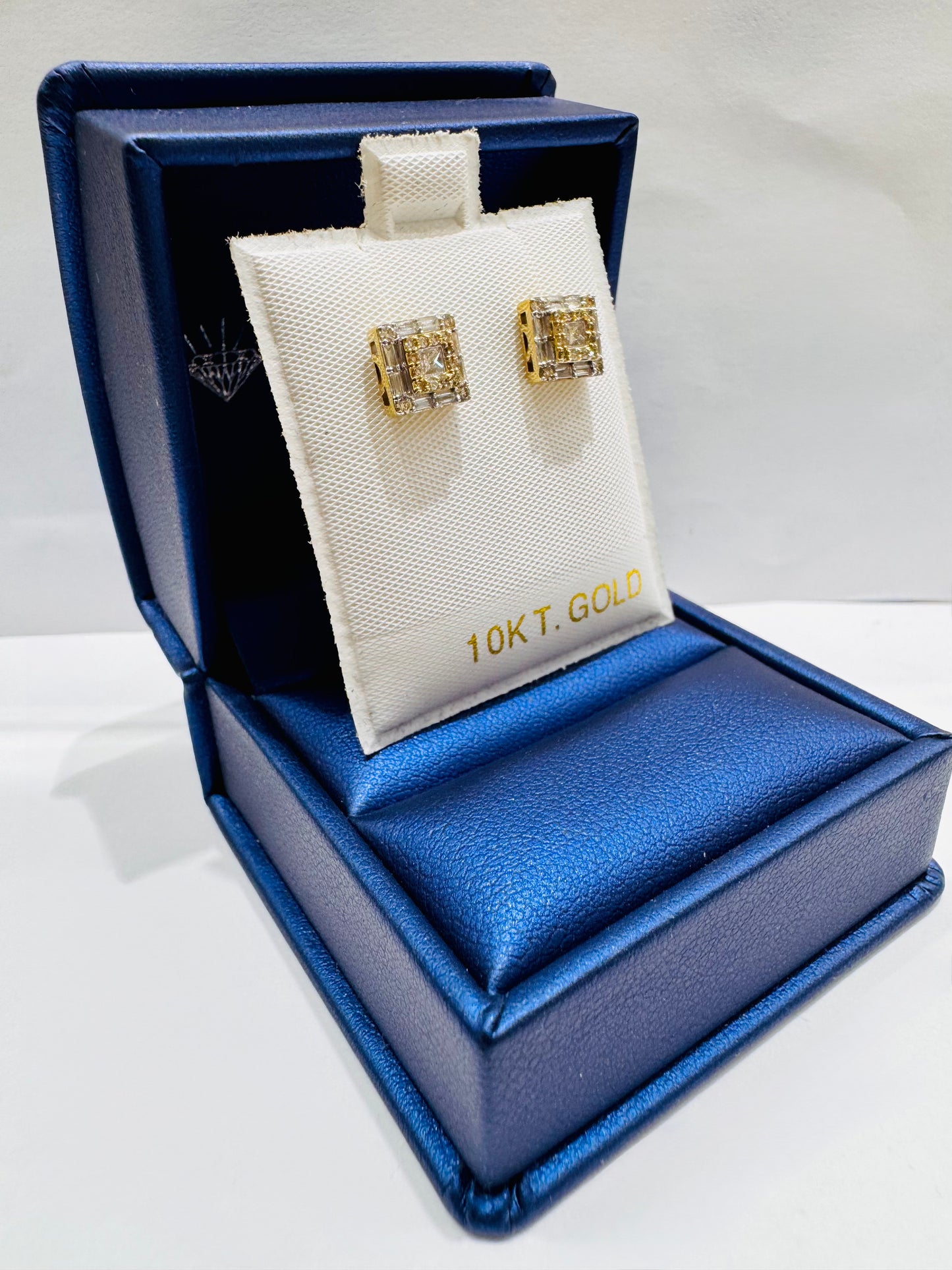 10K GOLD NATURAL DIAMOND BAGUETTE STUD EARRINGS 0.45CT