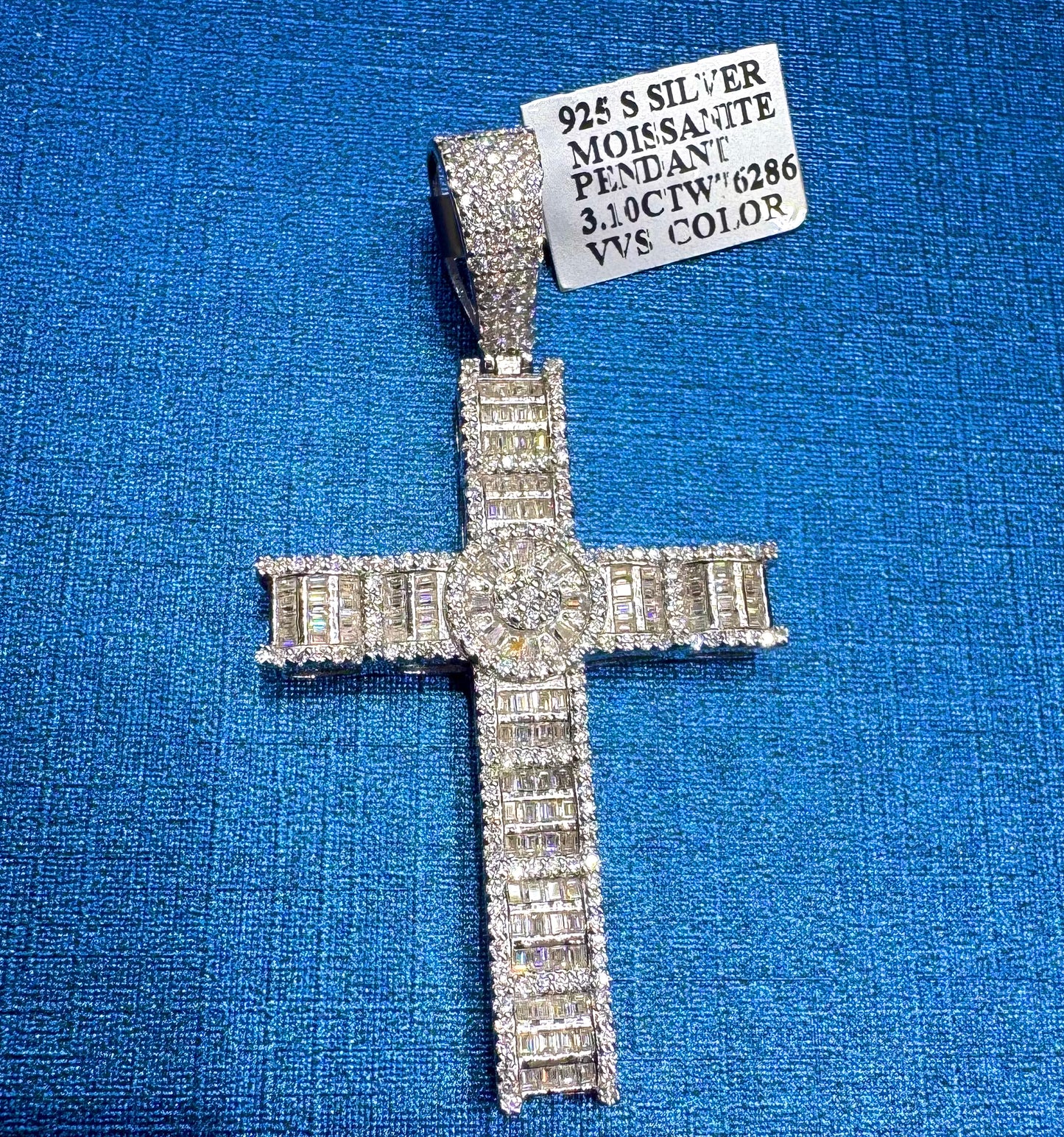 SILVER MOISSANITE CROSS PENDANT 3.10CTW