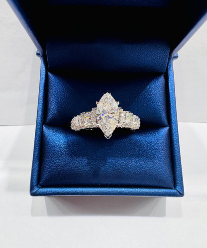 14K WHITE GOLD MARQUISE-CUT LAB GROWN ENGAGEMENT RING 3.25CT, SIZE: 7