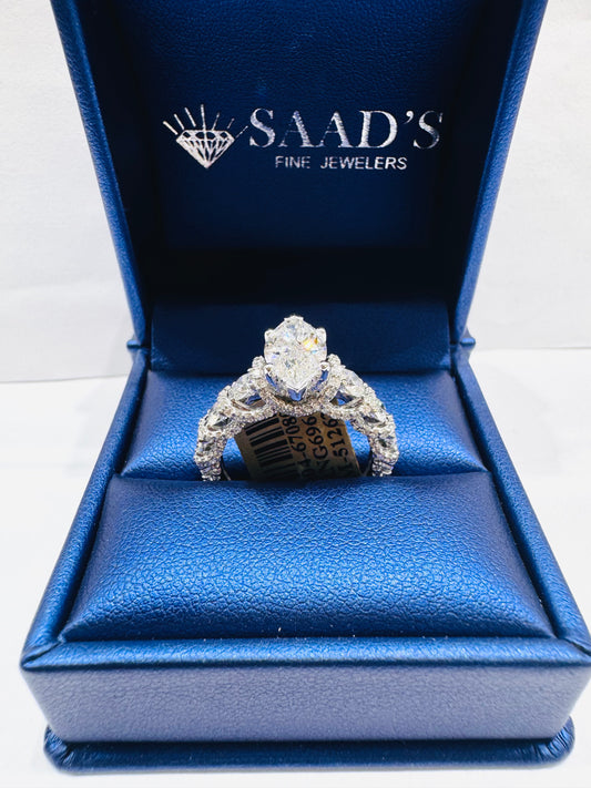 14K WHITE GOLD MARQUISE-CUT LAB GROWN ENGAGEMENT RING 3.25CT, SIZE: 7