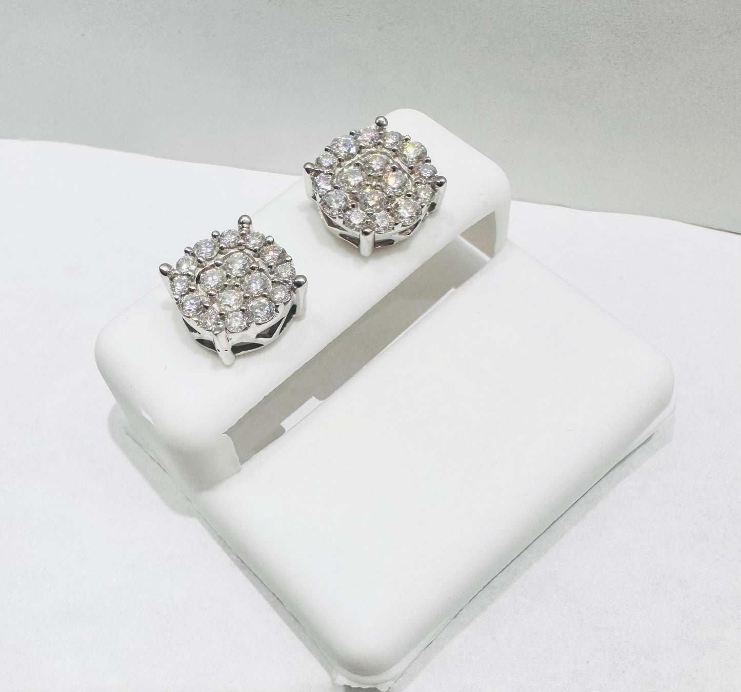 SILVER MOISSANITE EARRINGS 1.50CT