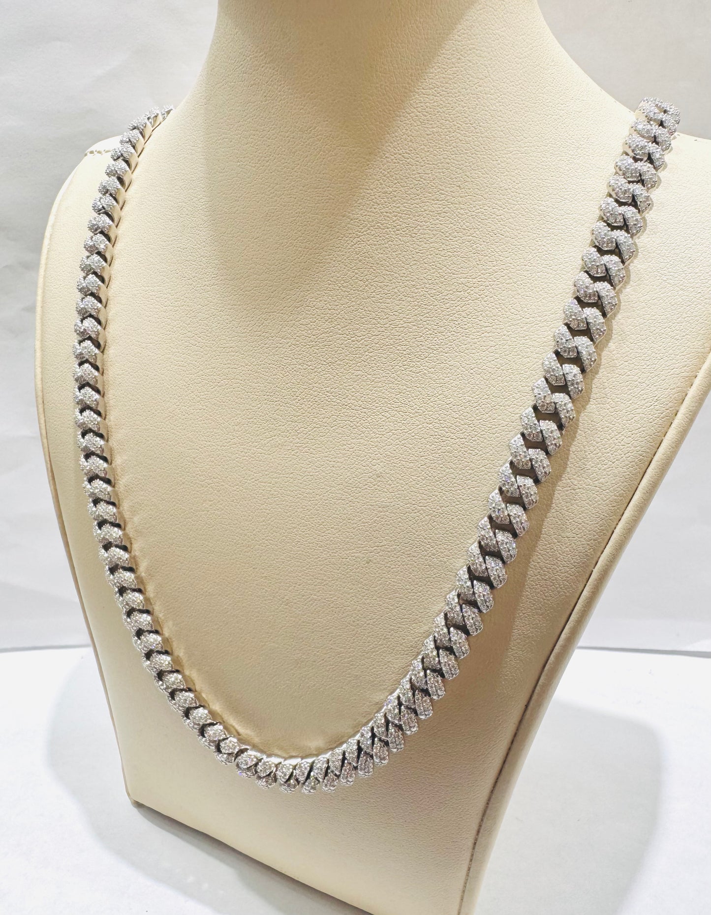 SILVER MOISSANITE CUBAN LINK NECKLACE 22”, VVS-11.12CTW, WIDTH: 8mm