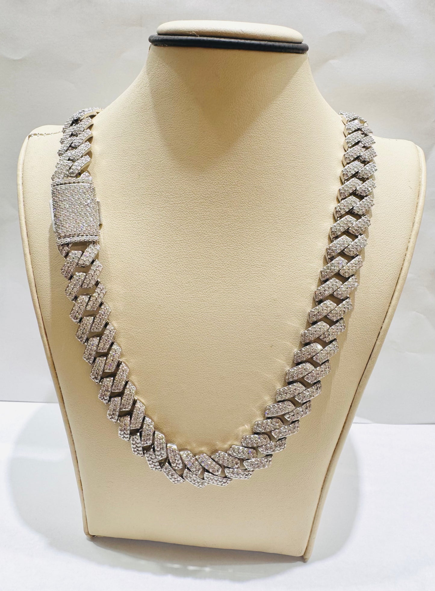 SILVER MOISSANITE MIAMI CUBAN LINK NECKLACE 24”, VVS 24.25CT