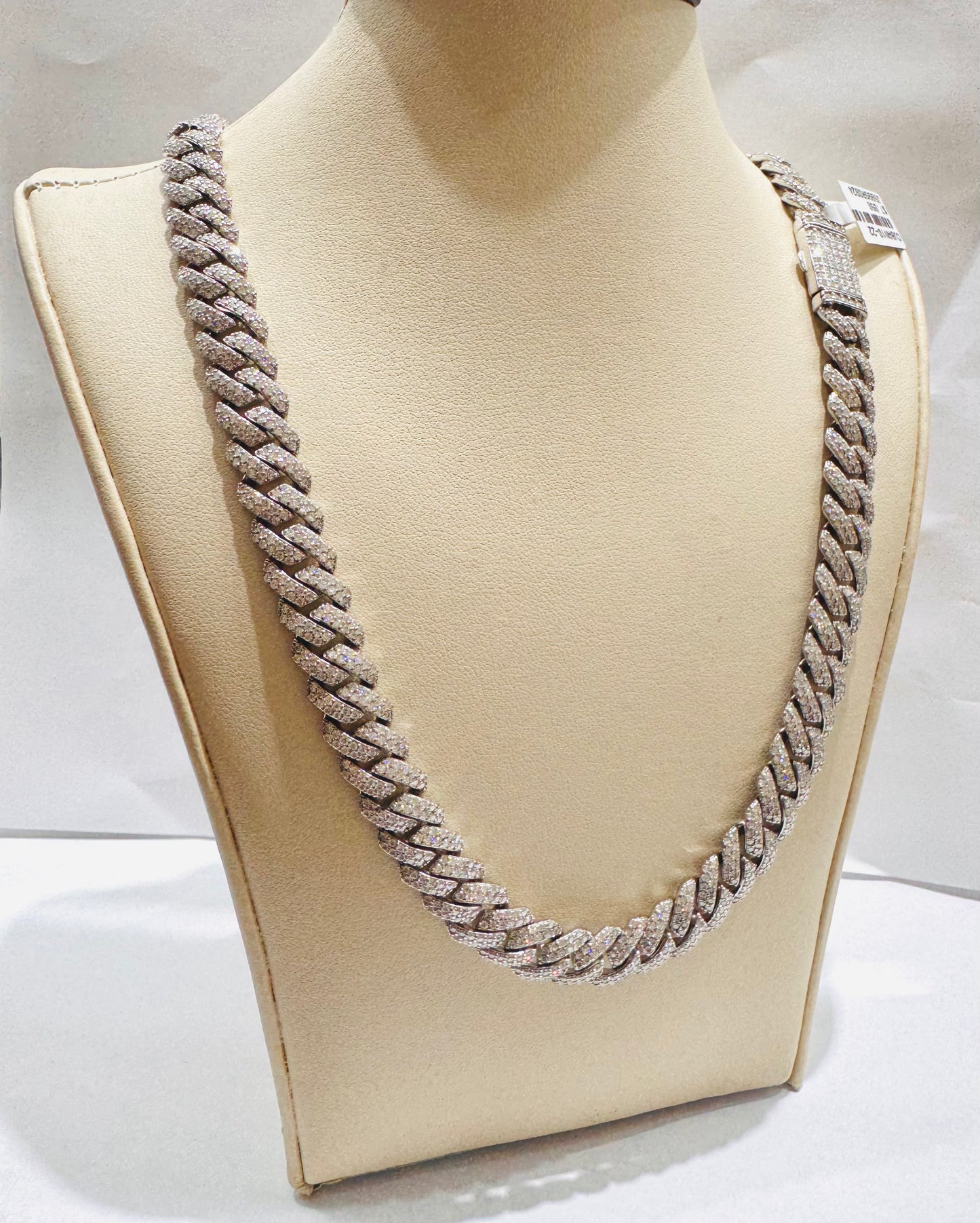 SILVER MOISSANITE MIAMI CUBAN LINK NECKLACE 22”, VVS 17.83CT