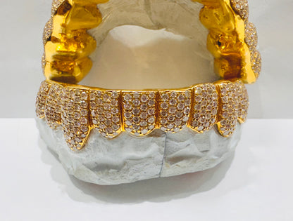 10K GOLD MOISSANITE GRILL (6 TOP & 6 BOTTOM : $3049) -( AVAILABLE IN 6PC, 8PC, 10PC)