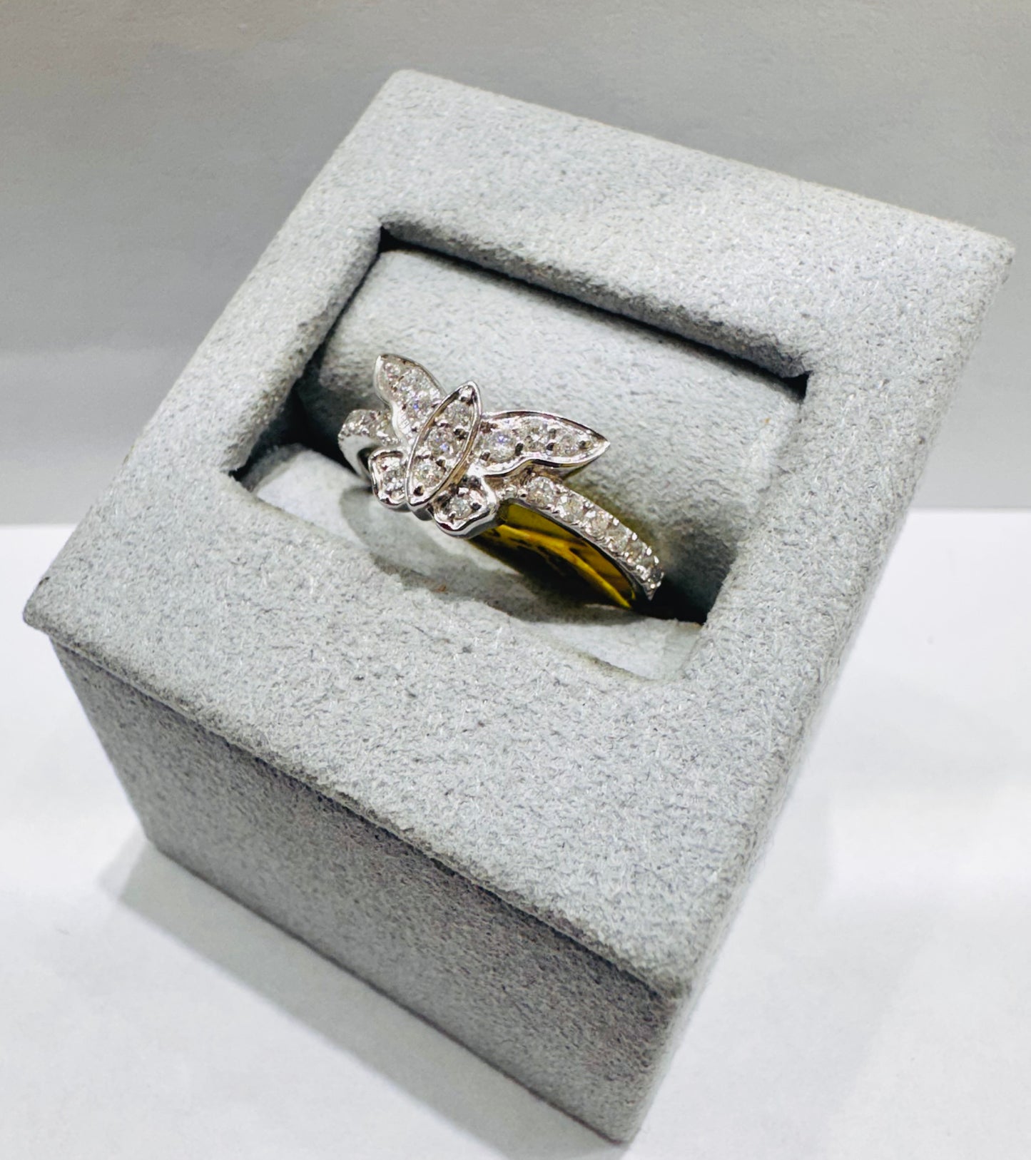 10K WHITE GOLD NATURAL DIAMOND BUTTERFLY RING 0.36CT, SIZE: 7