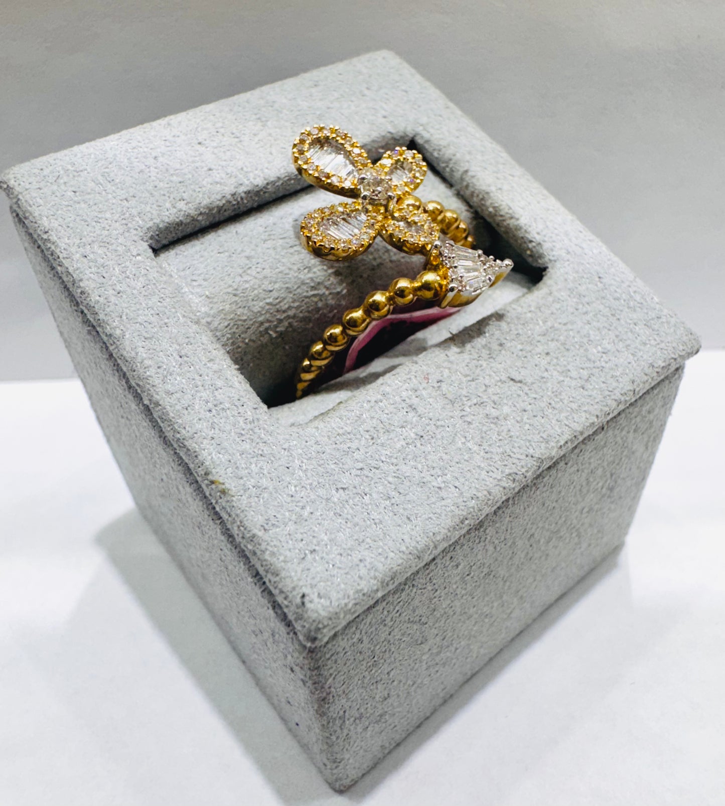 10K GOLD NATURAL DIAMOND BUTTERFLY RING 0.40CT, SIZE: 7