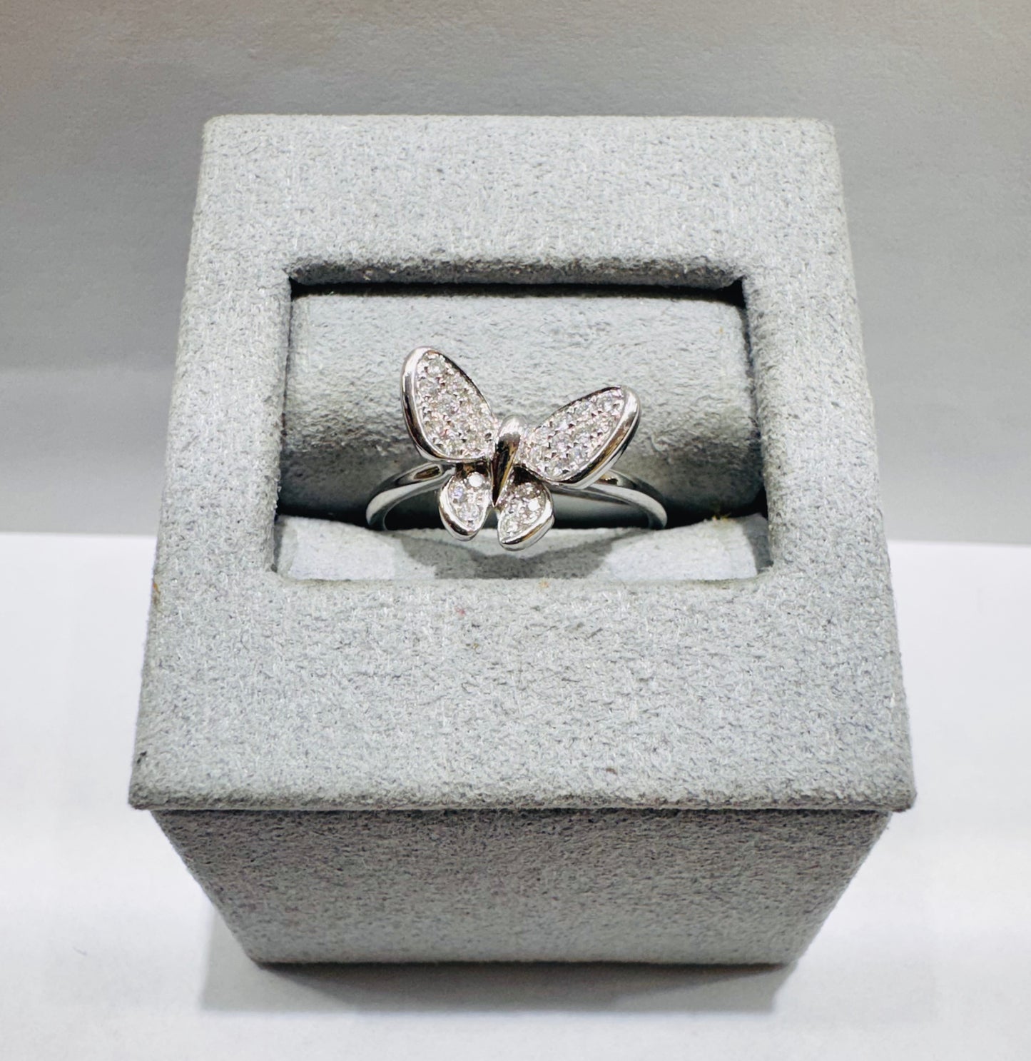 14K WHITE GOLD NATURAL DIAMOND BUTTERFLY RING 0.15CT, SIZE: 6