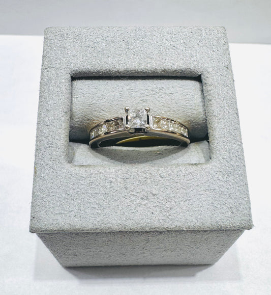 14K WHITE GOLD NATURAL DIAMOND RING 0.50CT, SIZE:  7.5