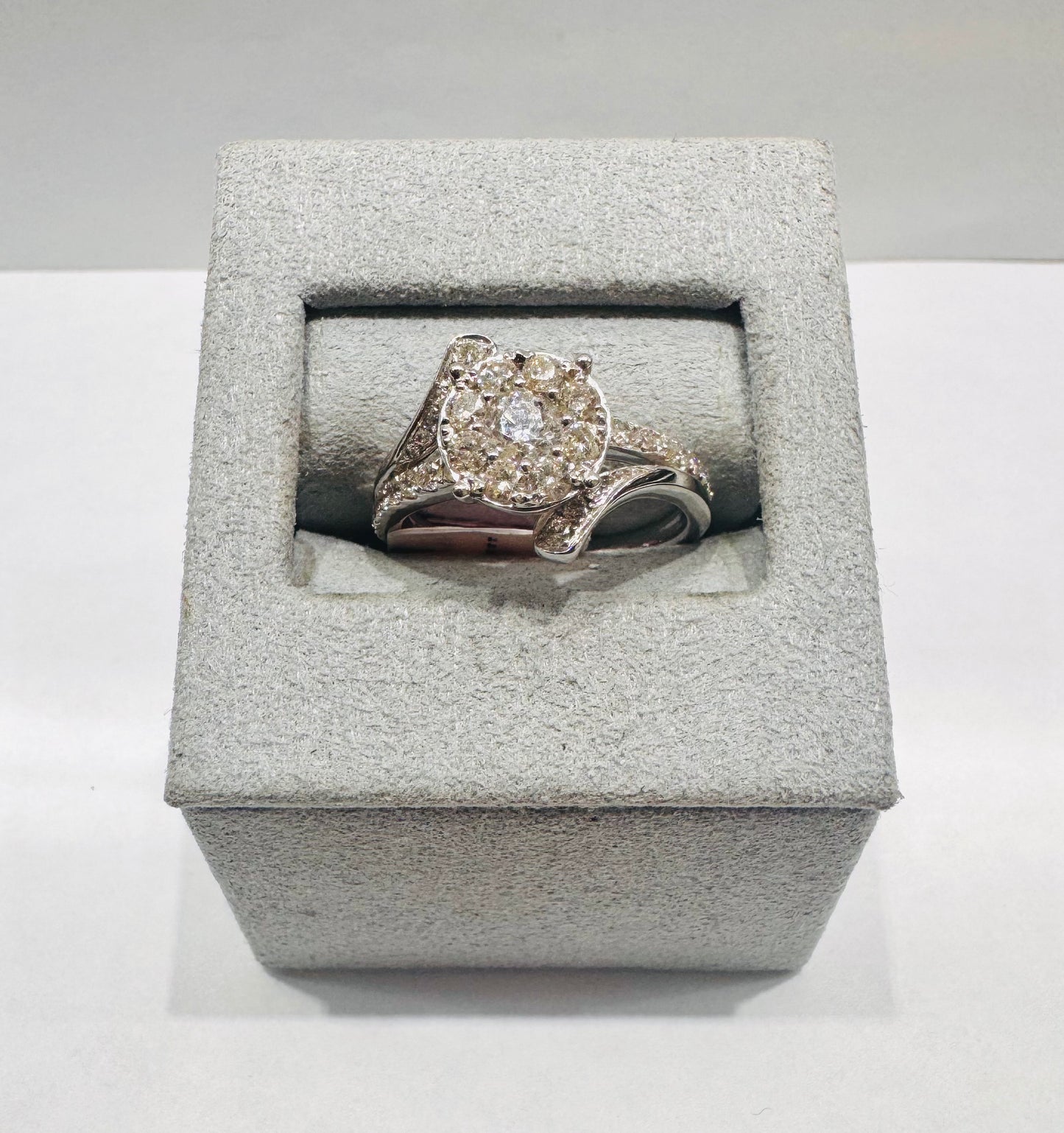 14K WHITE GOLD NATURAL DIAMOND RING 1.15CT, SIZE: 7