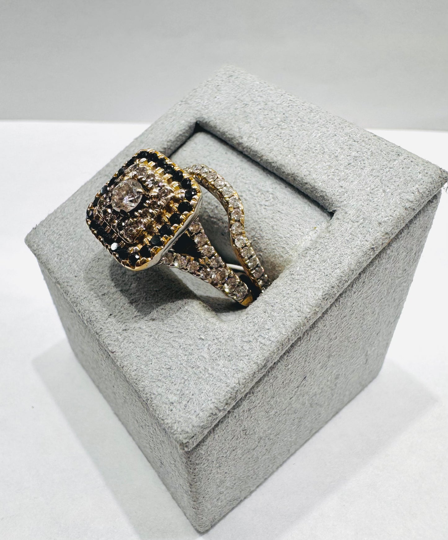 14K GOLD NATURAL DIAMOND RING 1.2CT, SIZE: 8.5