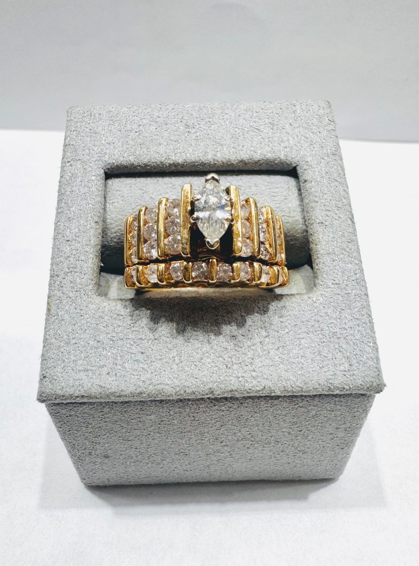 14K GOLD NATURAL DIAMOND RING 2.CT, SIZE: 6