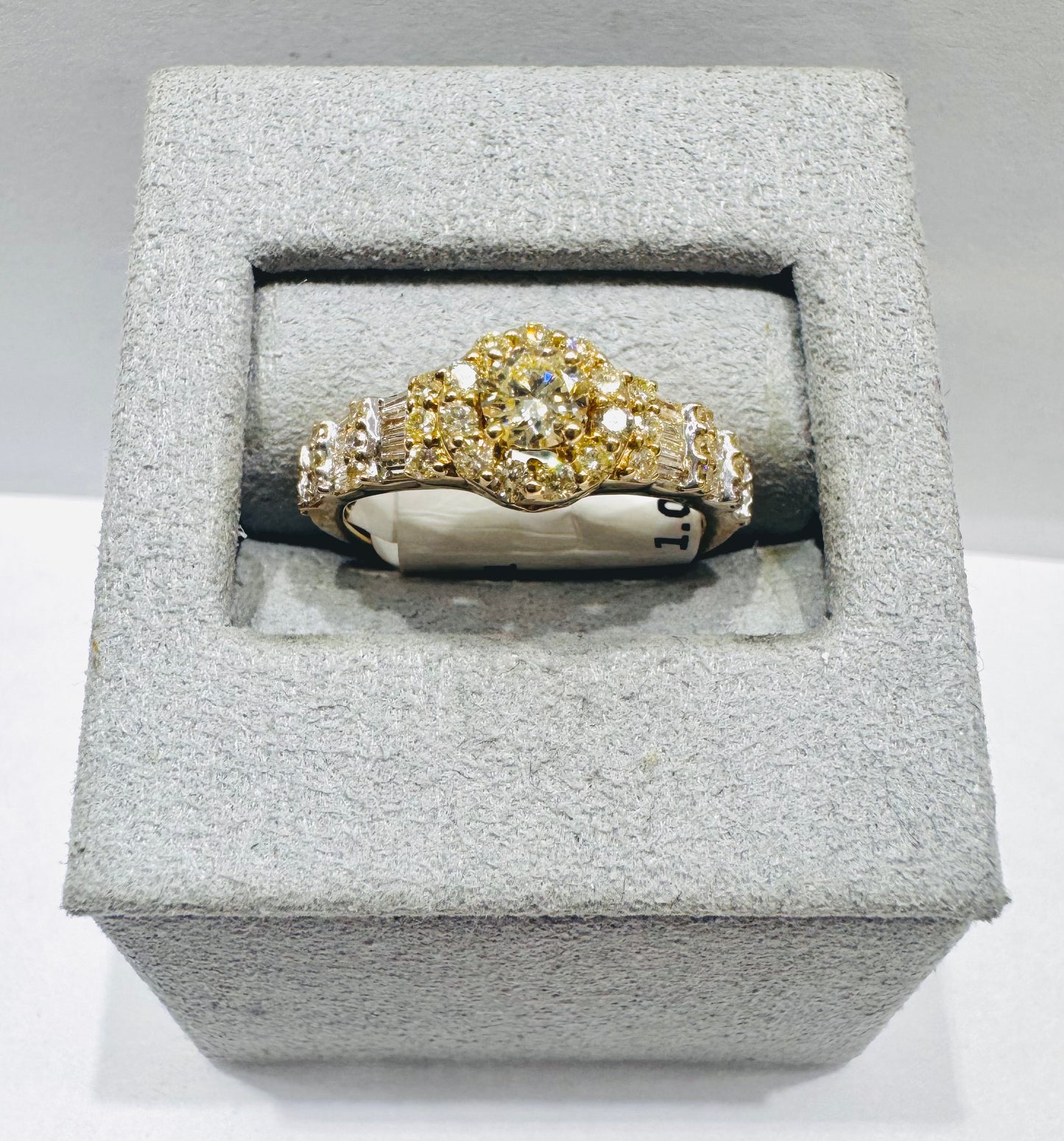 10K GOLD NATURAL DIAMOND RING 1.03CT, SIZE: 7