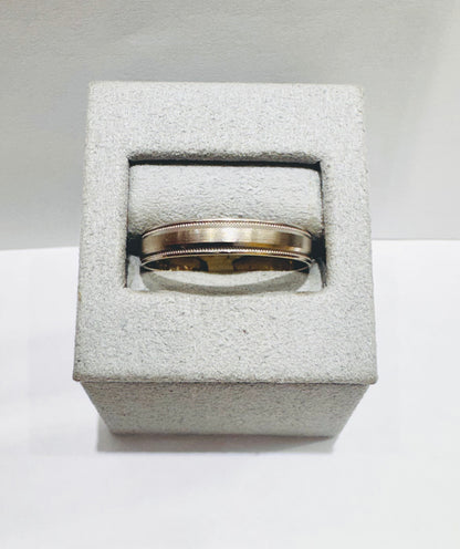10K WHITE GOLD WEDDING BAND, WEIGHT: 3gm, SIZE: 13, WIDTH: 4.3mm