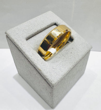 10K GOLD WEDDING BAND, WEIGHT: 3.6gm, SIZE: 13, WIDTH: 5.7mm