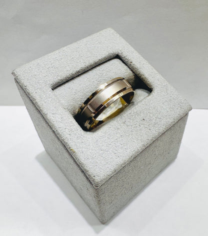 14K WHITE GOLD WEDDING BAND, WEIGHT: 4.4gm, SIZE: 7, WIDTH: 6mm