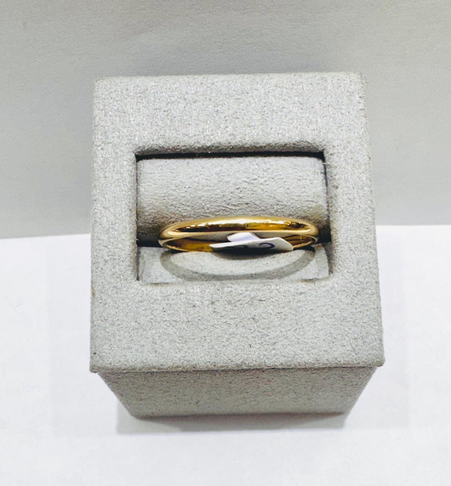 10K GOLD WEDDING BAND, WEIGHT: 1.8gm, SIZE: 11, WIDTH: 2mm