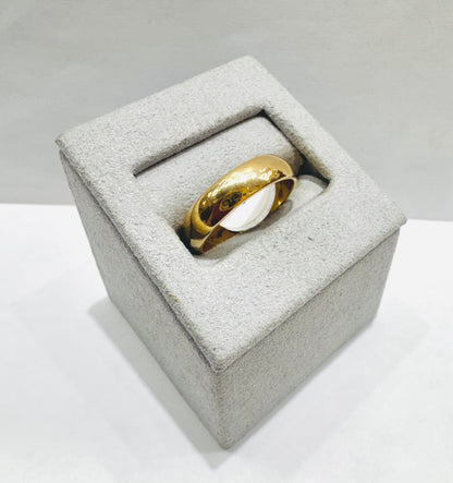 10K GOLD WEDDING BAND, WEIGHT: 3.6gm, SIZE: 8, WIDTH: 5mm
