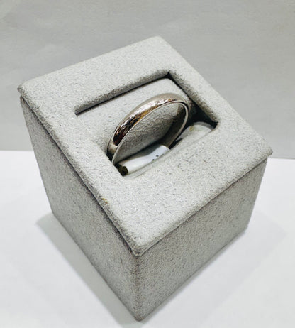 10K WHITE GOLD WEDDING BAND, WEIGHT: 1.6gm, SIZE: 10, WIDTH: 3mm