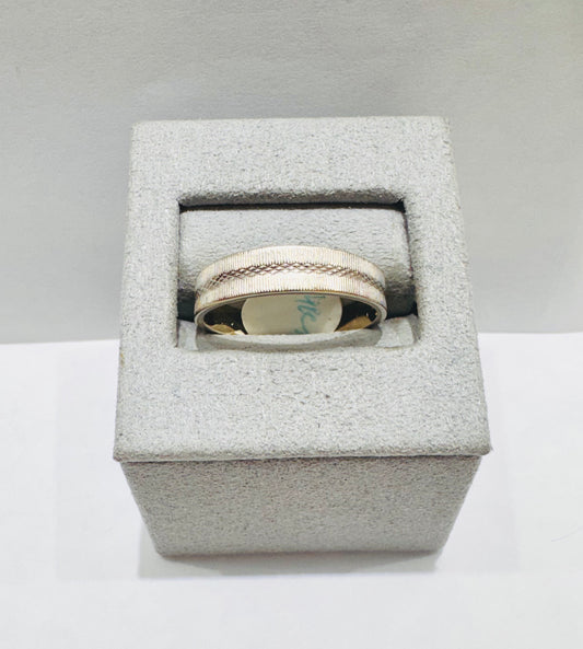 14K WHITE GOLD WEDDING BAND, WEIGHT: 4gm, SIZE: 10, WIDTH: 5mm