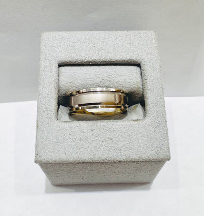 14K WHITE GOLD WEDDING BAND, WEIGHT: 4.4gm, SIZE: 7, WIDTH: 6mm