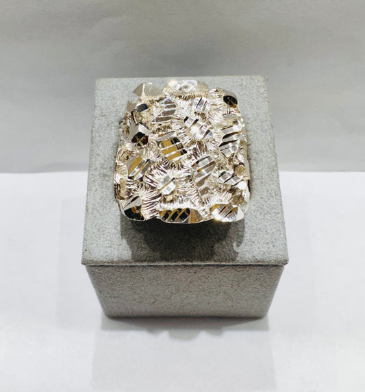 SILVER NUGGET RING, SIZE: 12, WEIGHT: 18.3gm