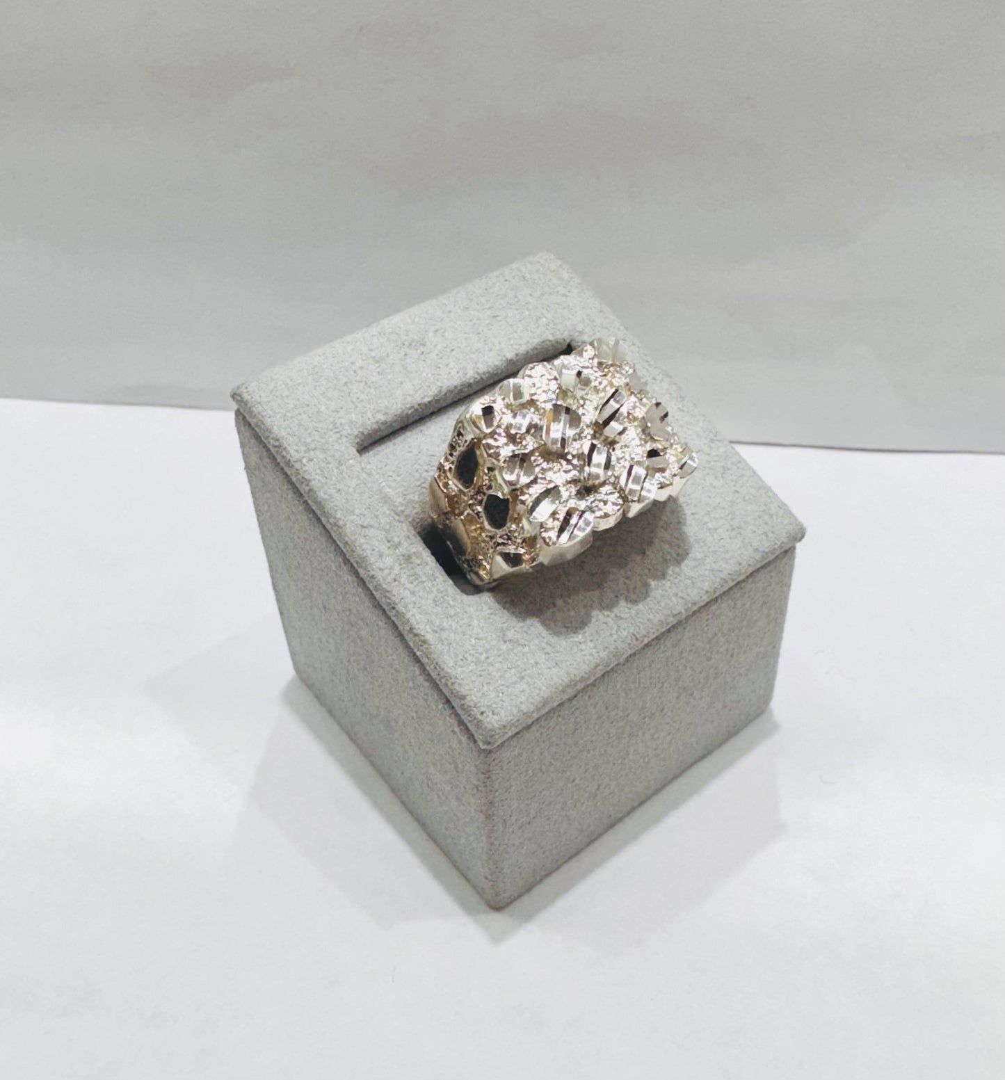 SILVER NUGGET RING, SIZE: 10, WEIGHT: 8.2gm