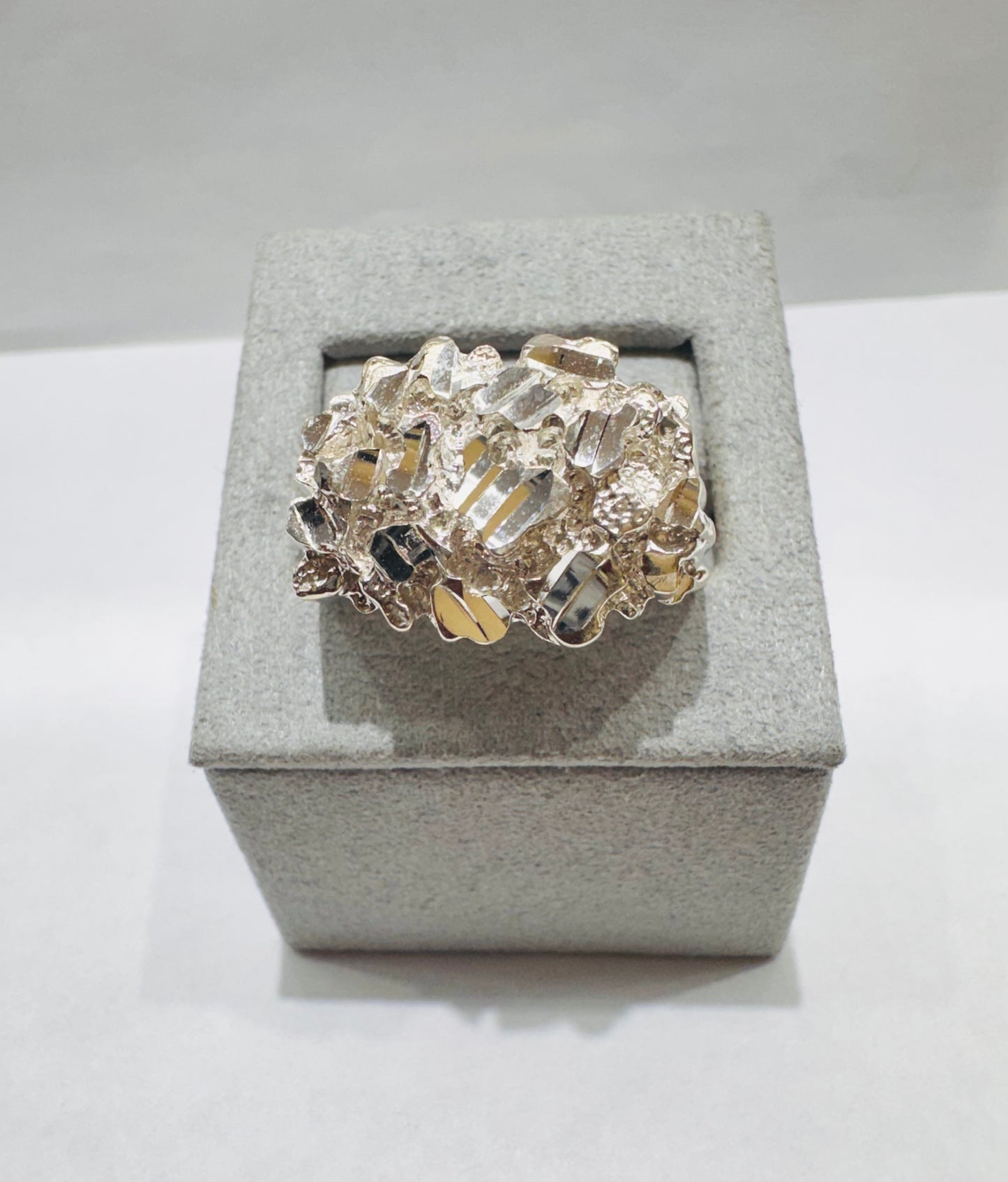 SILVER NUGGET RING, SIZE: 12.5, WEIGHT: 14.7gm