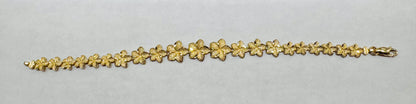 10K GOLD HIBISCUS FLOWER BRACELET, WEIGHT: 6.5gm