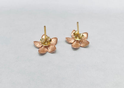 10K ROSE GOLD HIBISCUS FLOWER EARRINGS, WEIGHT: 1gm