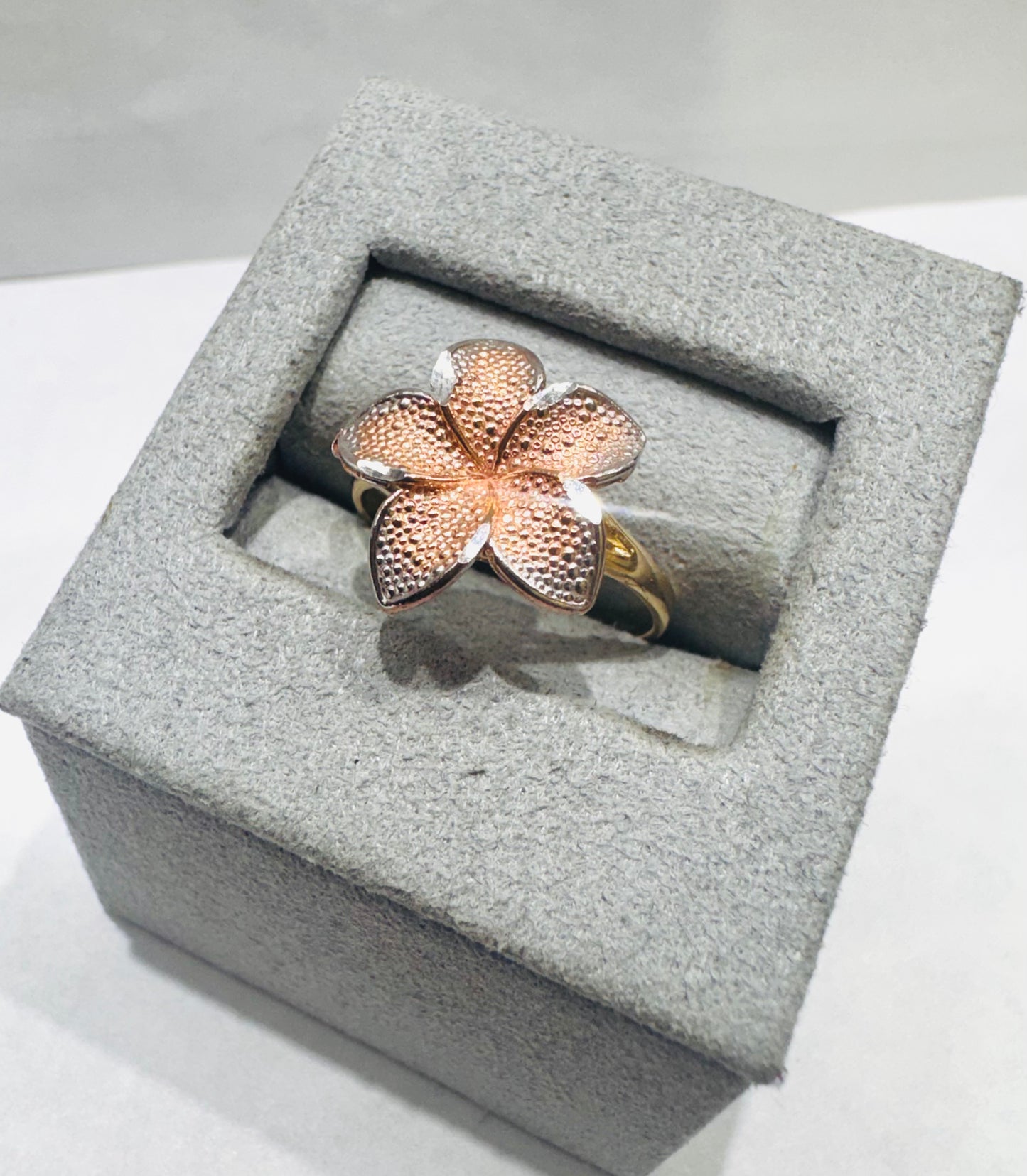 10K ROSE GOLD BIG HIBISCUS FLOWER RING, SIZE: 6.5, WEIGHT: 2gm