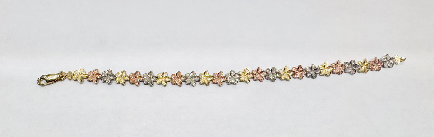 10K TRI-COLOR GOLD HIBISCUS BRACELET 7”, WEIGHT: 6gm