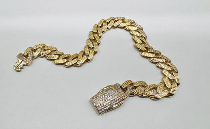 10K GOLD MONACO BRACELET WITH VERSACE BORDER 8.5”, WIDTH: 8.8mm, WEIGHT: 9.4gm