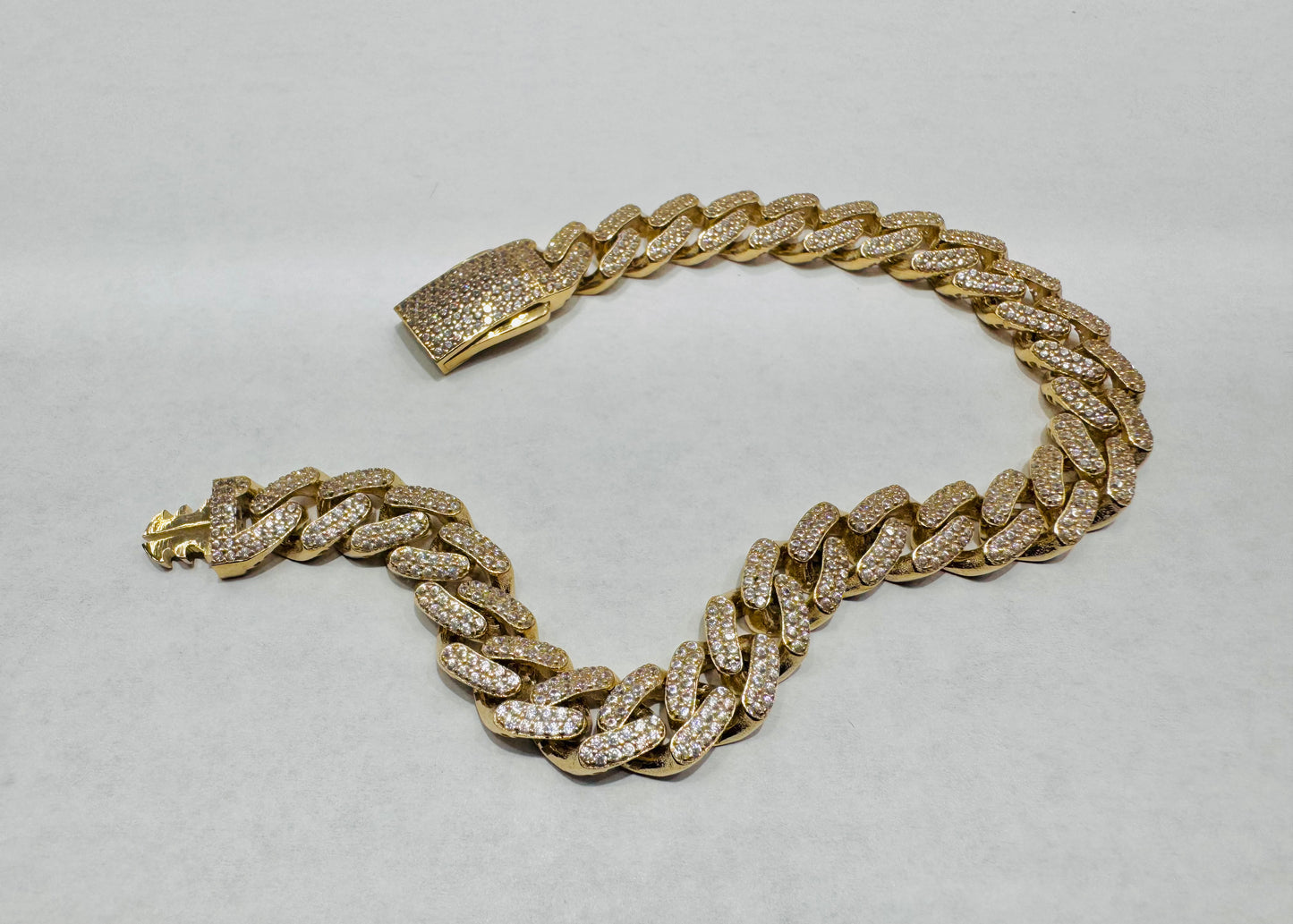 10K GOLD CZ CUBAN LINK BRACELET 8.5”, WIDTH: 8.9mm, WEIGHT: 16gm