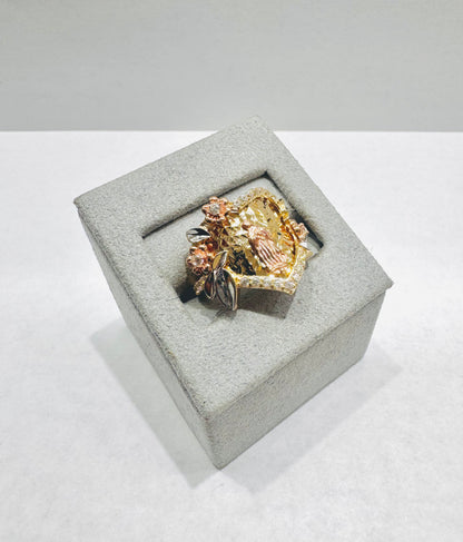 10K GOLD VIRGIN MARY RING, SIZE: 7, WEIGHT: 3.1gm