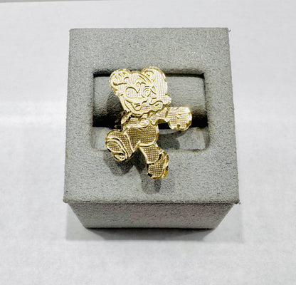 10K GOLD MARIO RING, SIZE: 7, WEIGHT: 2.5gm