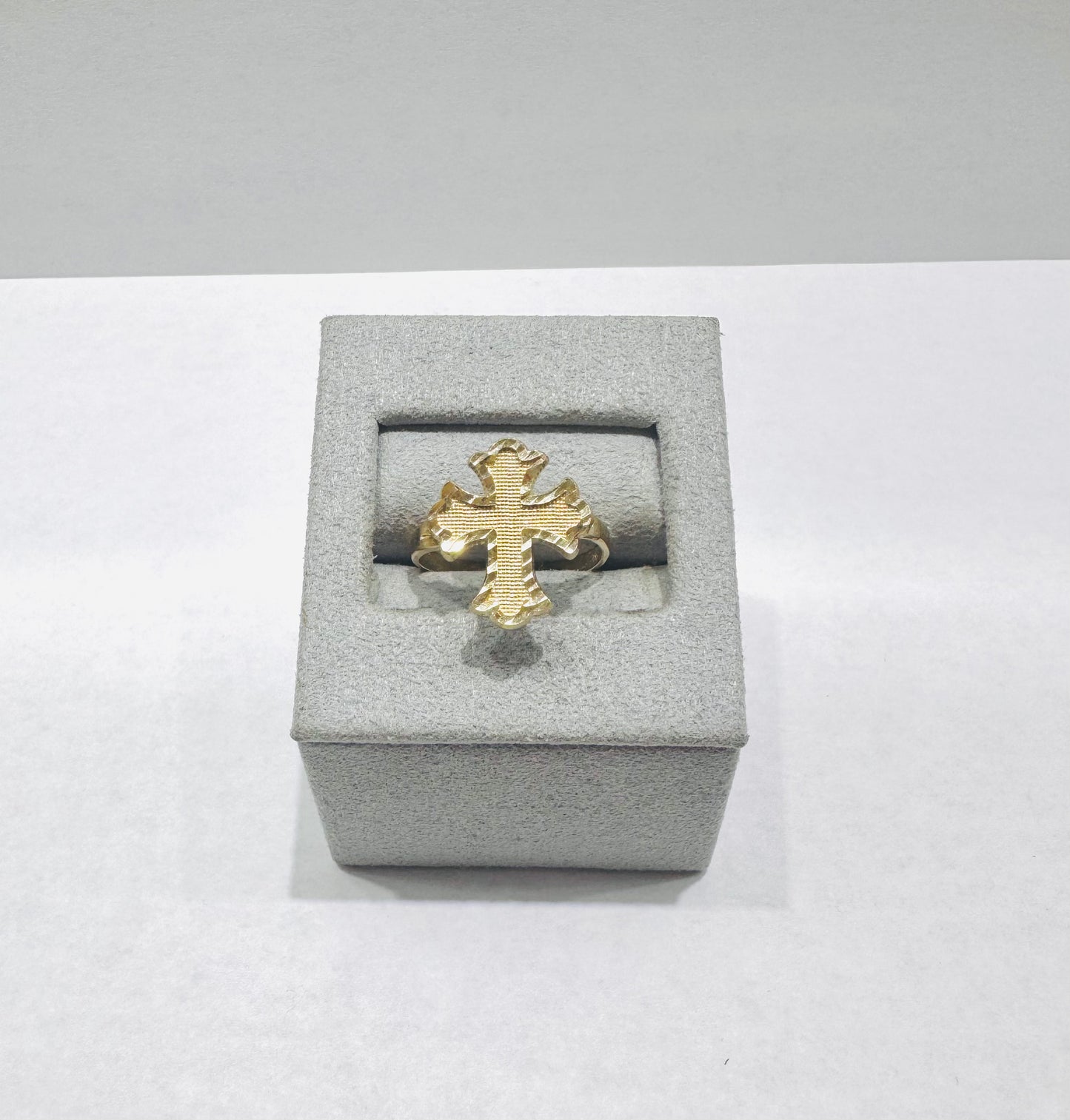 10K GOLD CROSS RING, SIZE: 7, WEIGHT: 2gm