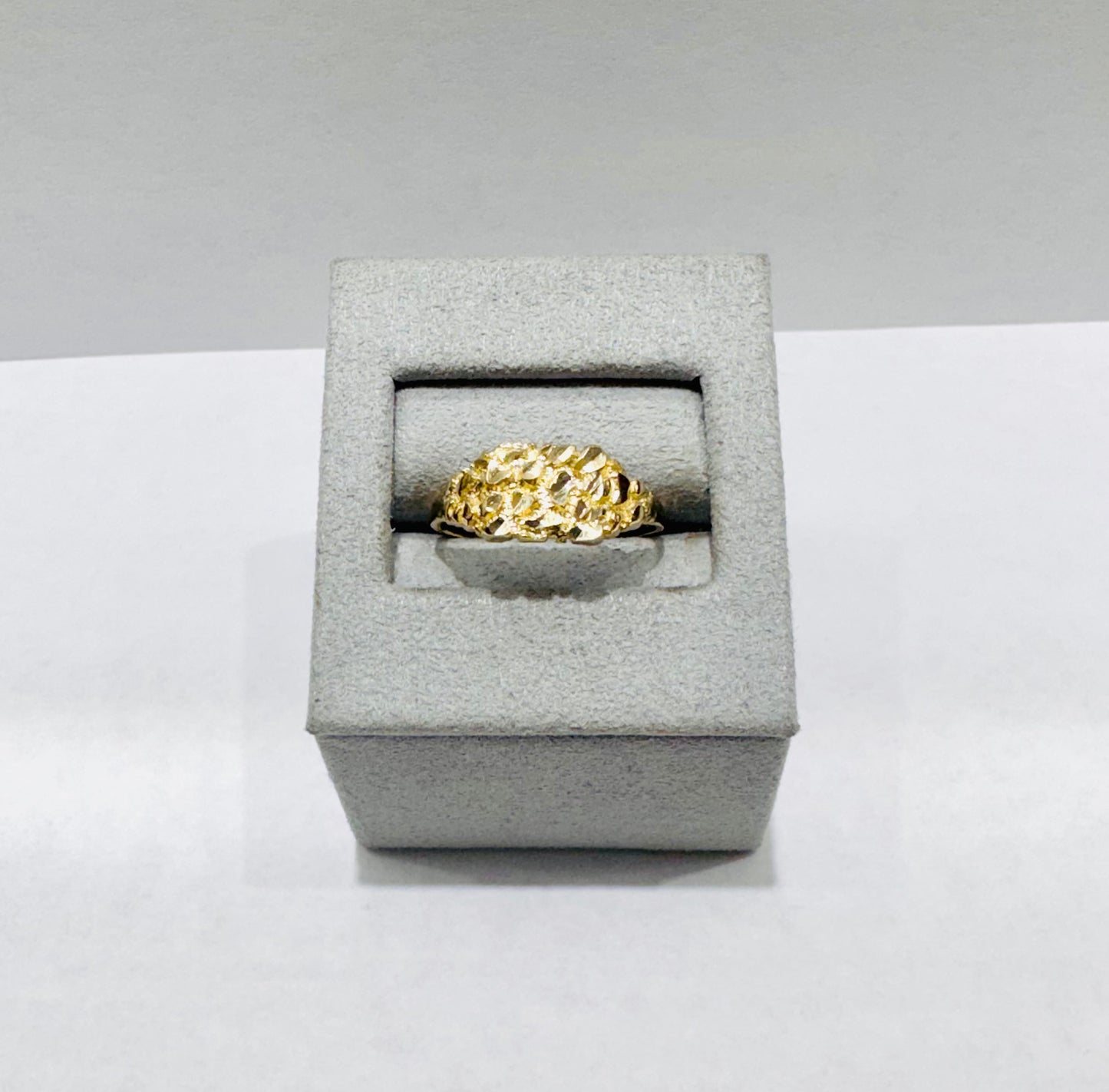10K GOLD NUGGET RING, SIZE: 9, WEIGHT: 1.5gm