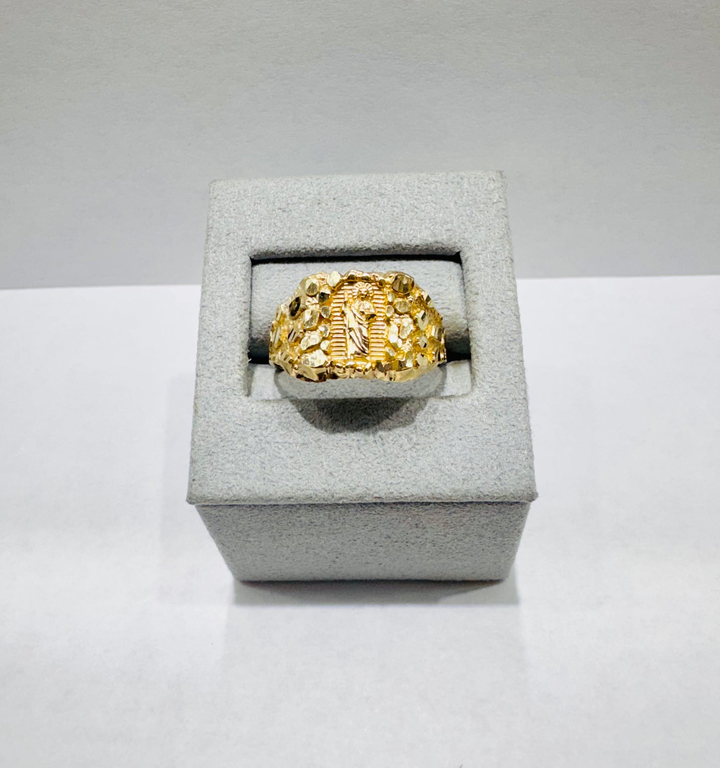 10K GOLD NUGGET SAINT JUDE RING, SIZE: 12.5, WEIGHT: 2.7gm