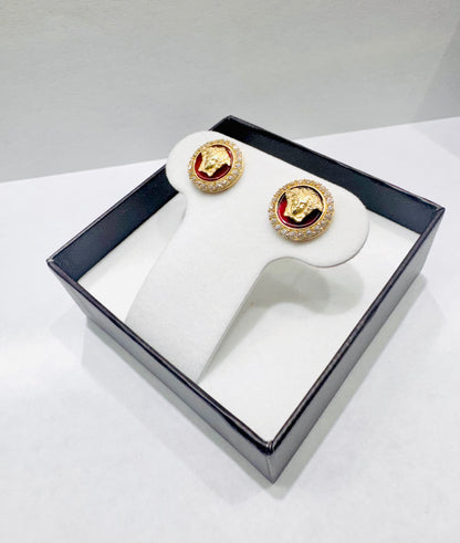 10K GOLD RED ENAMEL MEDUSA STUD EARRINGS, WEIGHT: 2.6gm