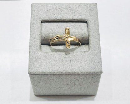 10K GOLD CROSS JESUS RING, SIZE: 6.5, WEIGHT: 1.6gm