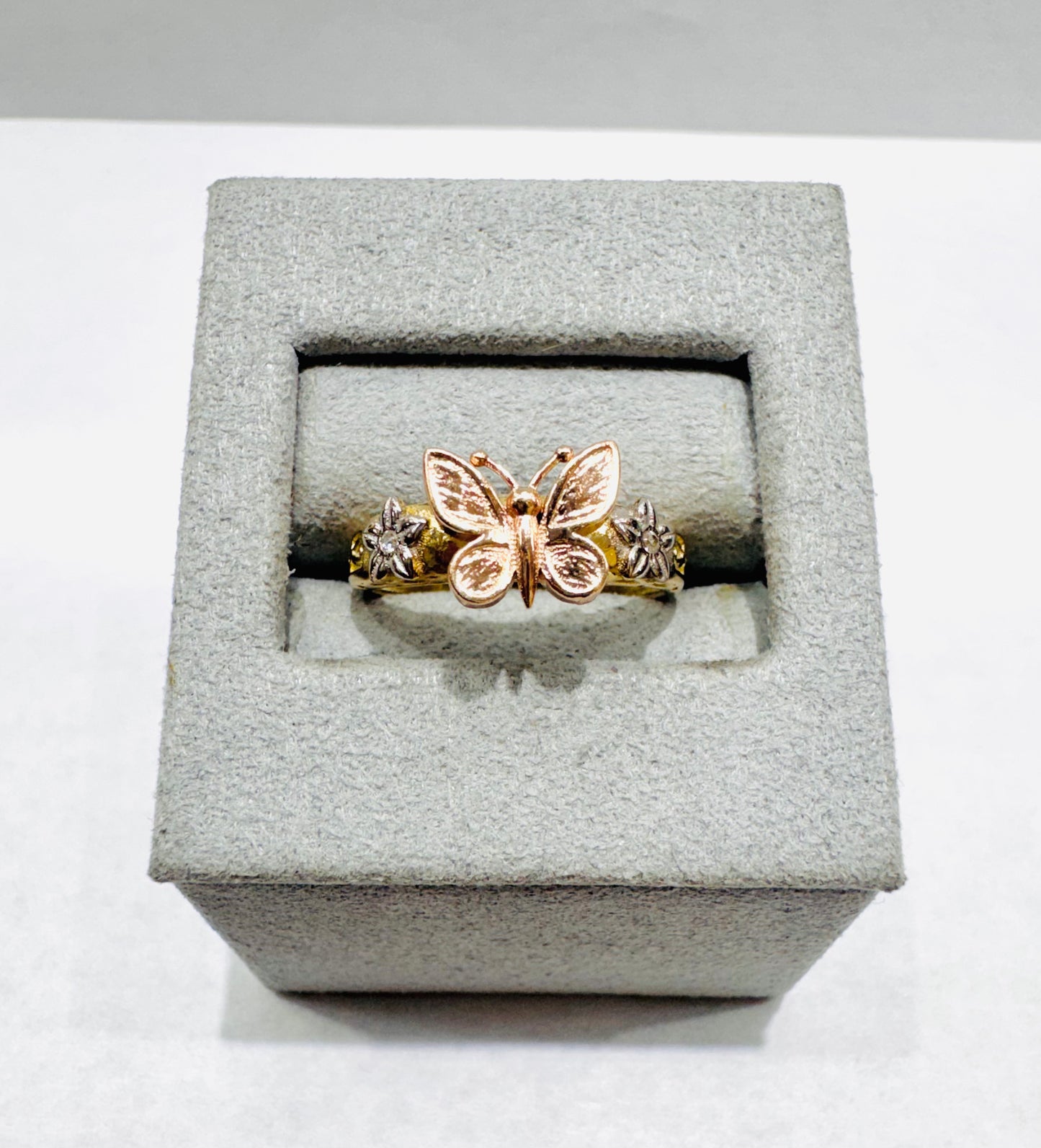 10K GOLD TRICOLOR BUTTERFLY RING, SIZE: 7, WEIGHT: 2.1gm