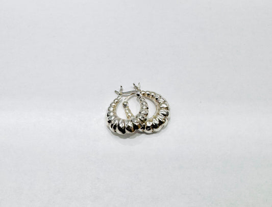SILVER SMALL SHRIMP EARRINGS, WEIGHT: 4.3gm