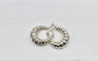 SILVER SMALL SHRIMP EARRINGS, WEIGHT: 4.3gm