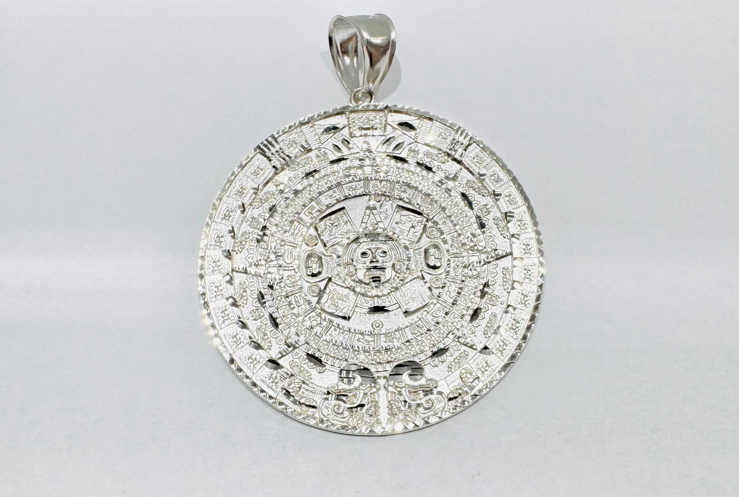 SILVER DIAMOND CUT BIG AZTEC CALENDAR PENDANT, WEIGHT: 21.2gm